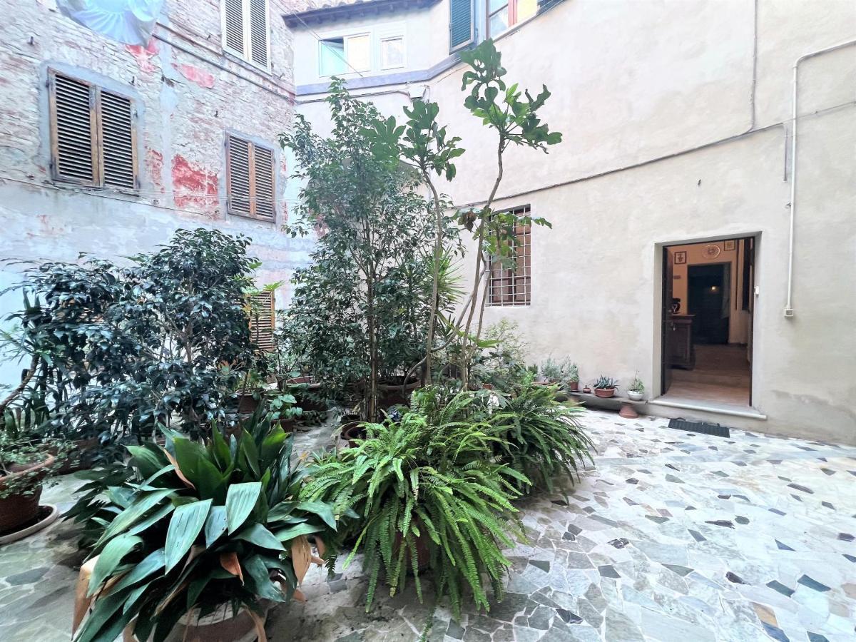 Casa Conti-Nearby Piazza Del Campo Siena Exterior foto